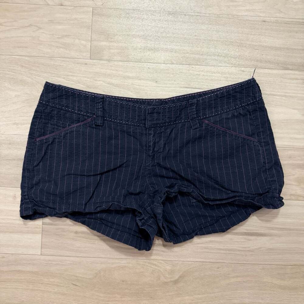 vintage y2k dkny pink & black pinstripe low rise mini shorts size 9